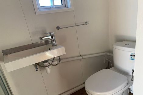 Photo of property in 1218 Great South Road, Runciman, Drury, 2578