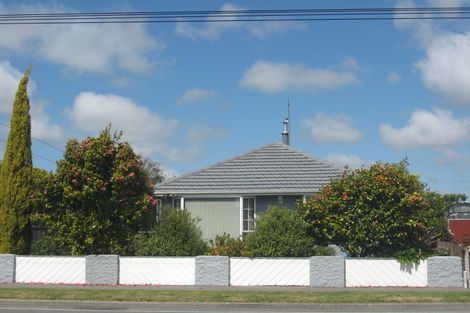 Photo of property in 305 Sawyers Arms Road, Bishopdale, Christchurch, 8053