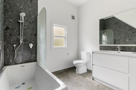 Photo of property in 133 Plateau Road, Te Marua, Upper Hutt, 5018