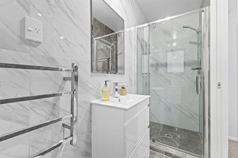 Photo of property in 1c Dreadon Road, Manurewa, Auckland, 2102