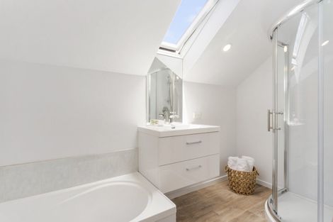 Photo of property in 64a Rockfield Road, Penrose, Auckland, 1061