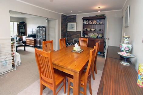 Photo of property in 22 Glennandrew Drive, Half Moon Bay, Auckland, 2012