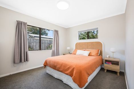 Photo of property in 15 Staysail Place, Whitby, Porirua, 5024