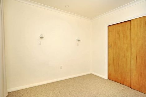 Photo of property in 2 Nairn Crescent, Awapuni, Palmerston North, 4412