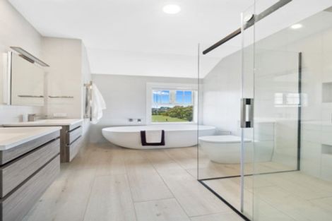 Photo of property in 287 Clifton Road, Whitford, Howick, 2571