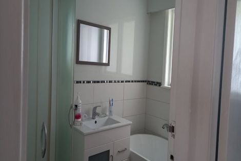 Photo of property in 9 Taupo Crescent, Plimmerton, Porirua, 5026