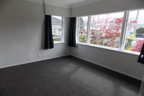 Photo of property in 290 Fergusson Drive, Heretaunga, Upper Hutt, 5018