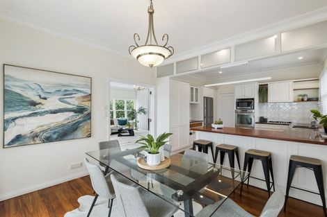 Photo of property in 1/248 Hurstmere Road, Takapuna, Auckland, 0622