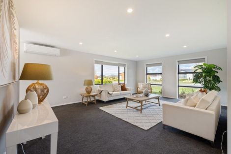 Photo of property in 15 Johnson Avenue, Amberley, 7410