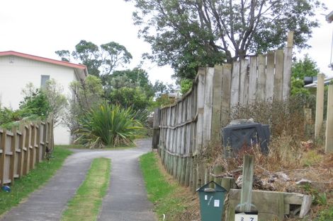 Photo of property in 1/7 Rosecamp Road, Beach Haven, Auckland, 0626