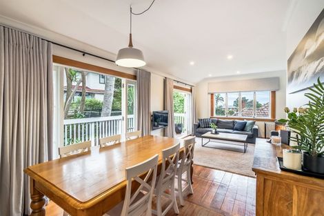 Photo of property in 256 Onewa Road, Birkenhead, Auckland, 0626