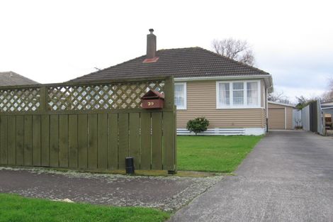 Photo of property in 39 Tweed Street, Roslyn, Palmerston North, 4414