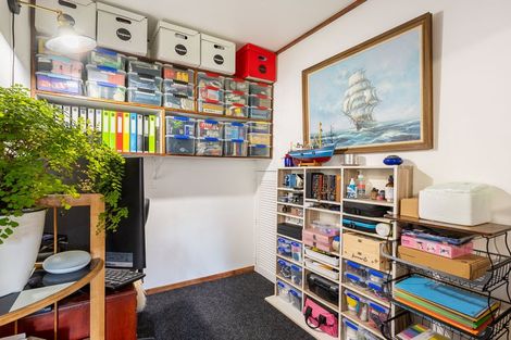 Photo of property in 27 Puriri Road, Waikanae, 5036