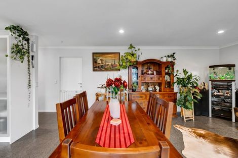Photo of property in 22 Koromiko Street, Inglewood, 4330