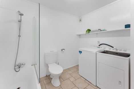 Photo of property in Fernhill Flats, 5/324 The Terrace, Te Aro, Wellington, 6011