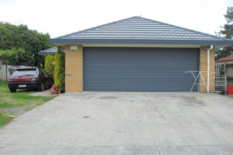 Photo of property in 12 Princess Street, Takanini, 2112