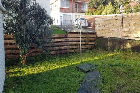 Photo of property in 1/46 View Road, Henderson, Auckland, 0612