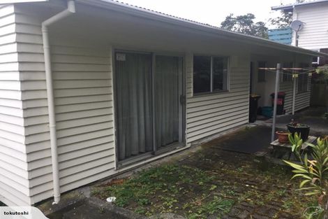 Photo of property in 6 Rajkot Terrace, Broadmeadows, Wellington, 6035