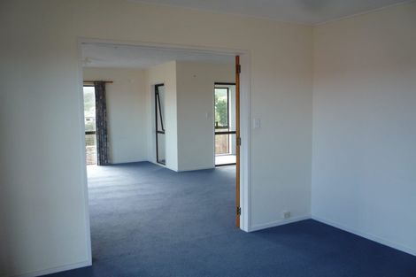 Photo of property in 73 Frobisher Street, Island Bay, Wellington, 6023