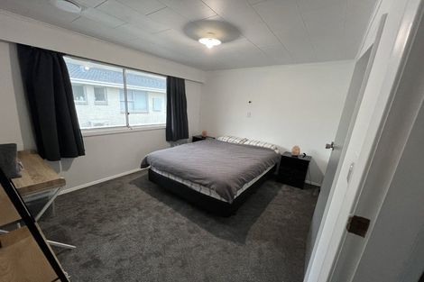 Photo of property in 205 Stokes Valley Road, Stokes Valley, Lower Hutt, 5019