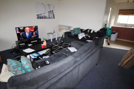 Photo of property in 5 South Street, West End, Palmerston North, 4410