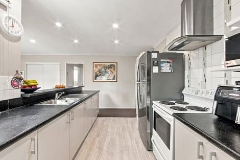 Photo of property in 18 Mcdougal Place, Kaiapoi, 7630