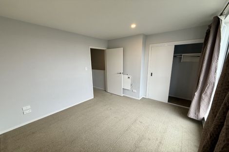 Photo of property in 26/11 Ray Small Drive, Papakura, 2110