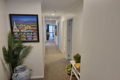 Photo of property in 1 Perendale Road, Jacks Point, 9371