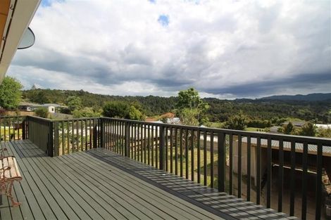 Photo of property in 21 Phillip Avenue, Glen Eden, Auckland, 0602