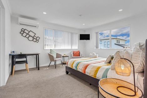 Photo of property in 3 Cloghfin Place, Flat Bush, Auckland, 2019