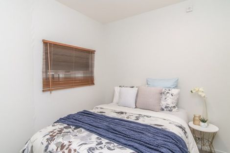 Photo of property in Stadium Garden Flats, 308/107 Thorndon Quay, Pipitea, Wellington, 6011