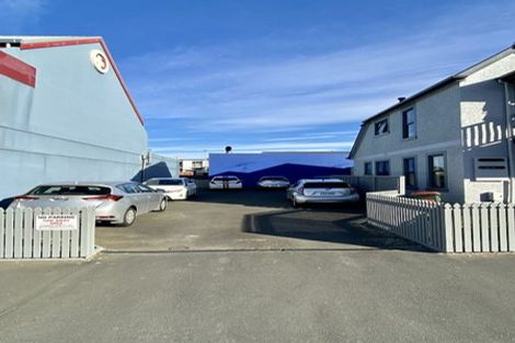 Photo of property in 17 Howe Street, North Dunedin, Dunedin, 9016