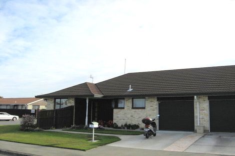 Photo of property in 1/1 Iona Place, Sockburn, Christchurch, 8042
