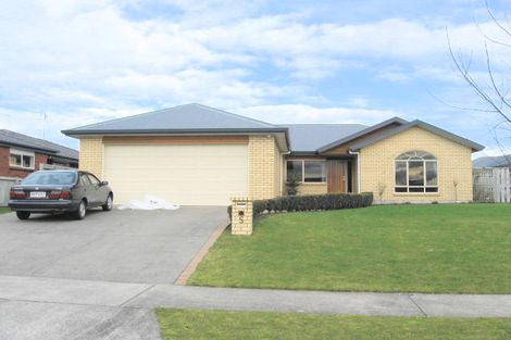Photo of property in 5 Maidstone Place, Rototuna North, Hamilton, 3210