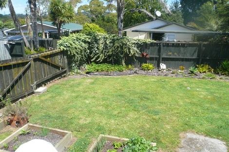 Photo of property in 20a Glengarry Road, Glen Eden, Auckland, 0602
