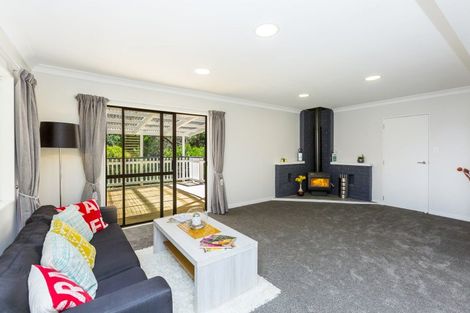 Photo of property in 122 Plateau Road, Te Marua, Upper Hutt, 5018