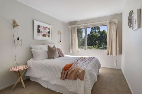Photo of property in 67 Beach Haven Road, Beach Haven, Auckland, 0626