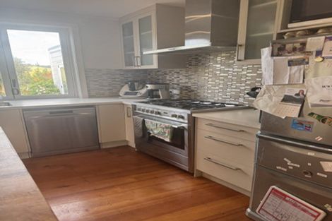Photo of property in 1720 Waimarama Road, Waimarama, Havelock North, 4294