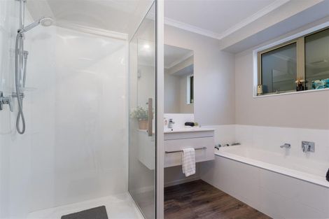 Photo of property in 13 Mary Newton Place, Brightwater, 7022