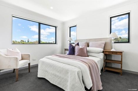 Photo of property in 5 Third Fairway Place, Albany, Auckland, 0632