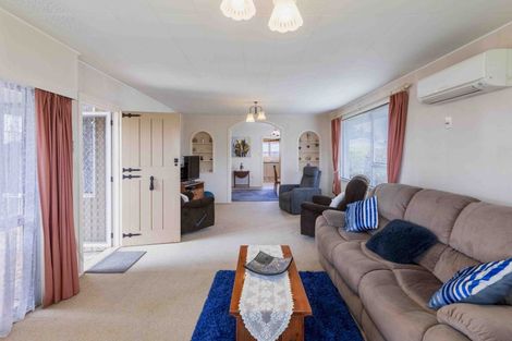 Photo of property in 511 Tomoana Road, Saint Leonards, Hastings, 4120