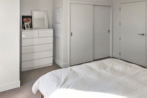 Photo of property in 248 Hobsonville Point Road, Hobsonville, Auckland, 0616