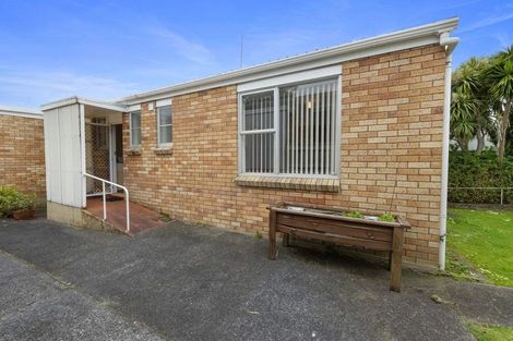 Photo of property in 410b Devon Street East, Strandon, New Plymouth, 4312
