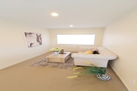 Photo of property in 99 Bayvista Drive, Karaka, Papakura, 2113
