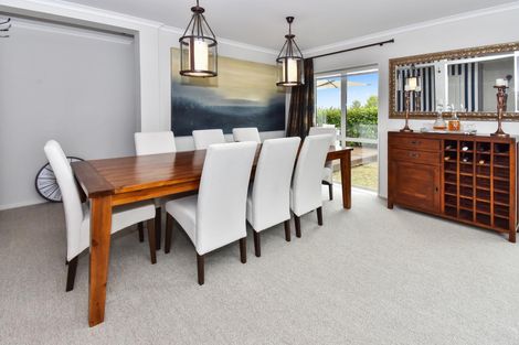 Photo of property in 12 Springcrest Drive, Karaka, Papakura, 2113