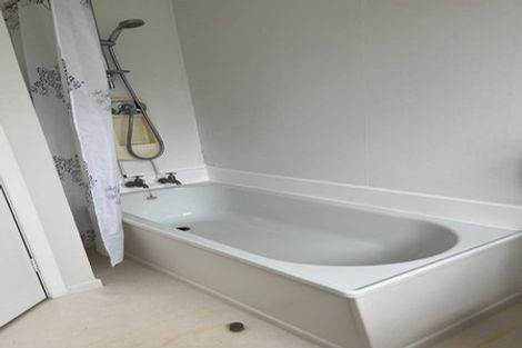 Photo of property in Shakespeare Flats, 48c Merton Street, Trentham, Upper Hutt, 5018