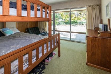 Photo of property in 219 Mount Aspiring Road, Wanaka, 9305