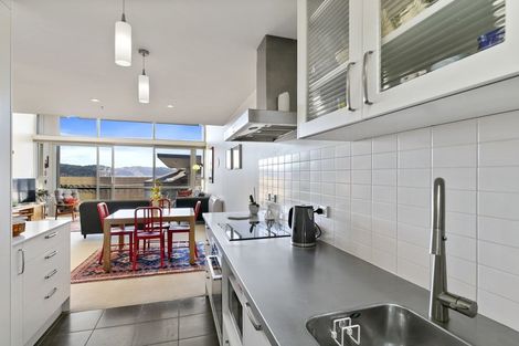 Photo of property in Portal Apartments, 8a/42 Cable Street, Te Aro, Wellington, 6011