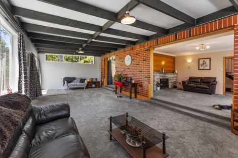 Photo of property in 18a Hawthorn Crescent, Stokes Valley, Lower Hutt, 5019