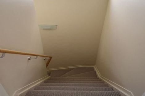 Photo of property in 2/22 Lorne Street, Melville, Hamilton, 3206